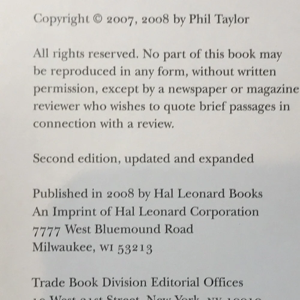 Pink Floyd The black Strat Phil Taylor 2008 edition updated David Gilmour book